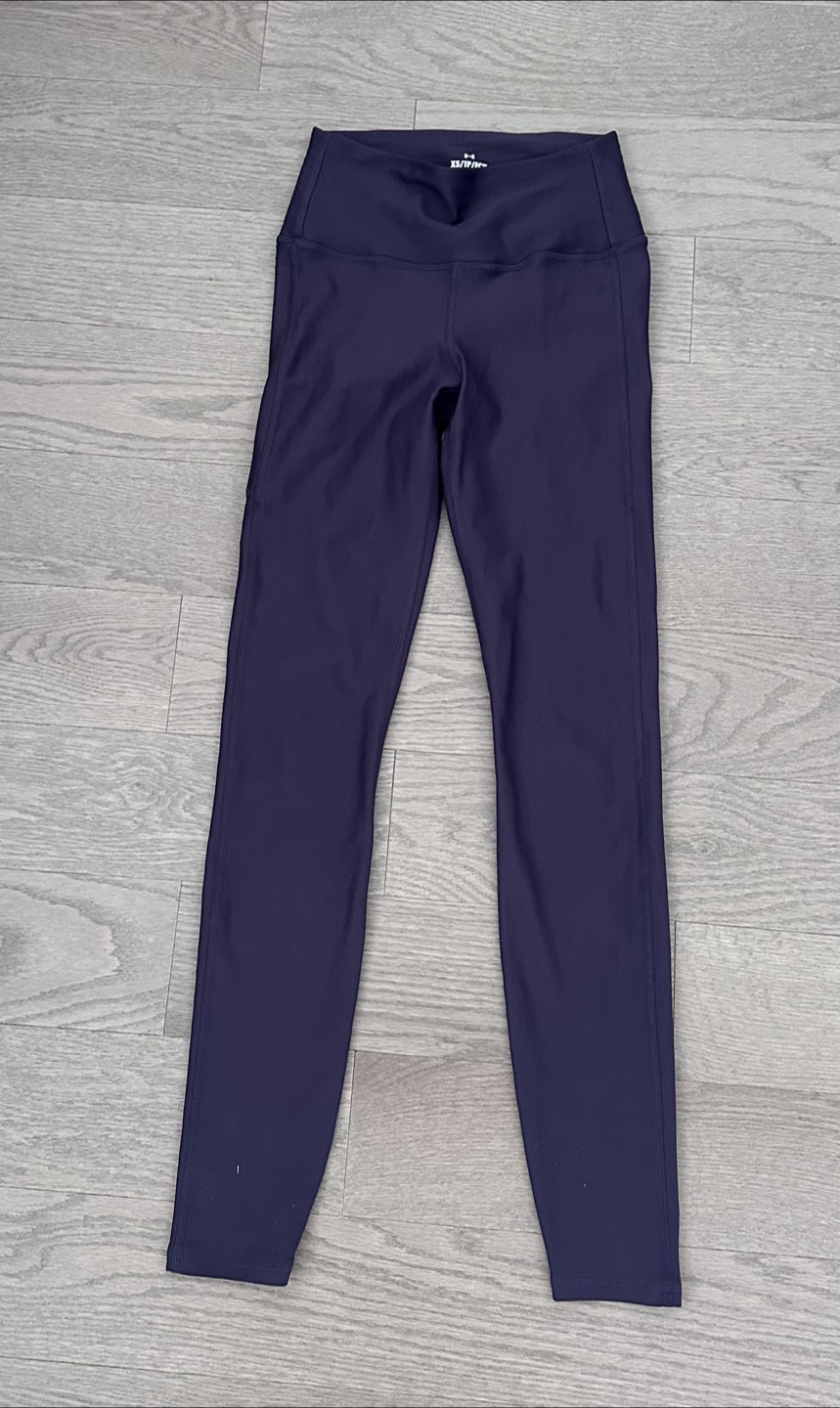 Black T-shirt and Leggings Bundle - photo 2
