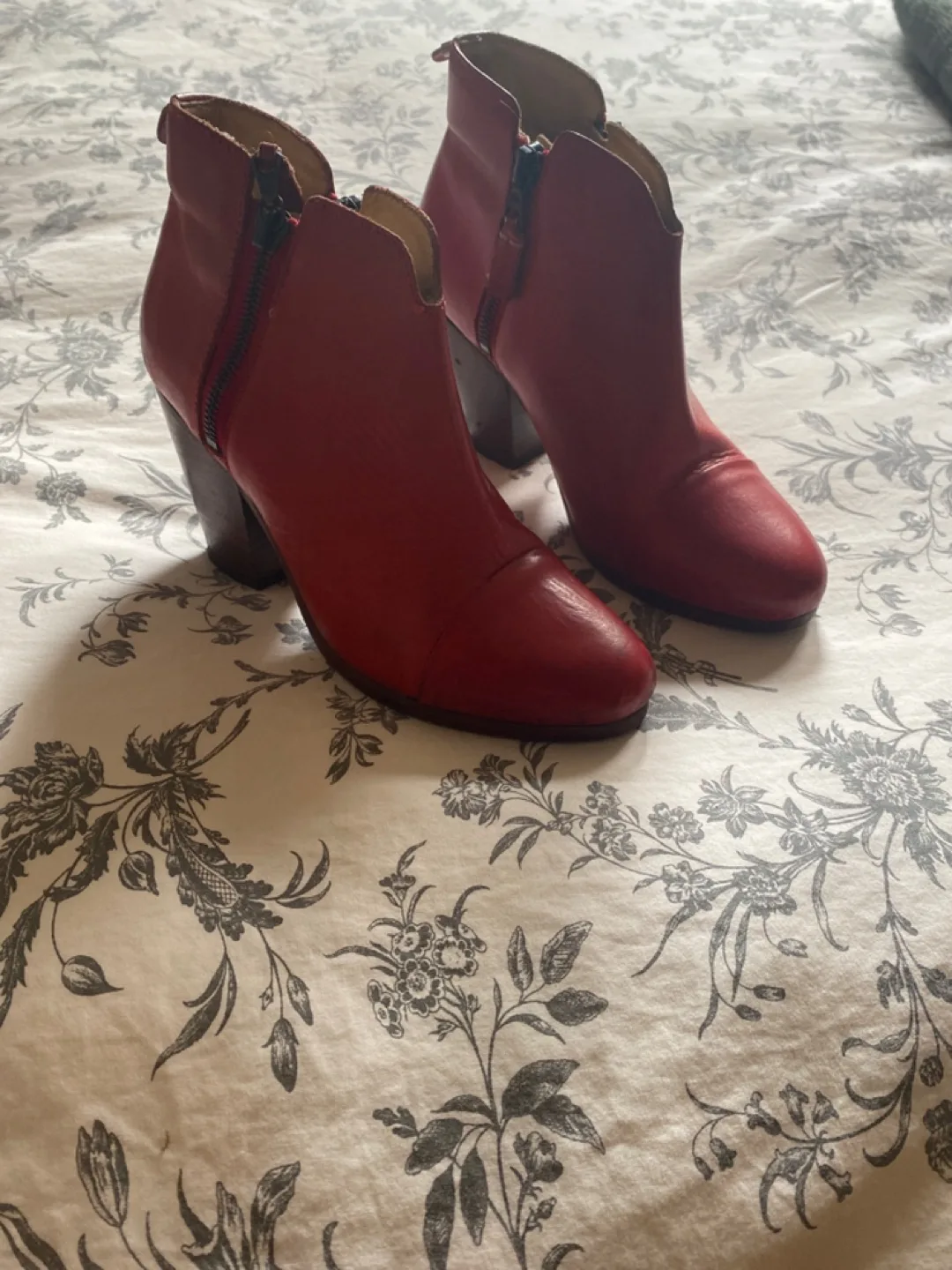 Stylish Red Ankle Boots thumbnail