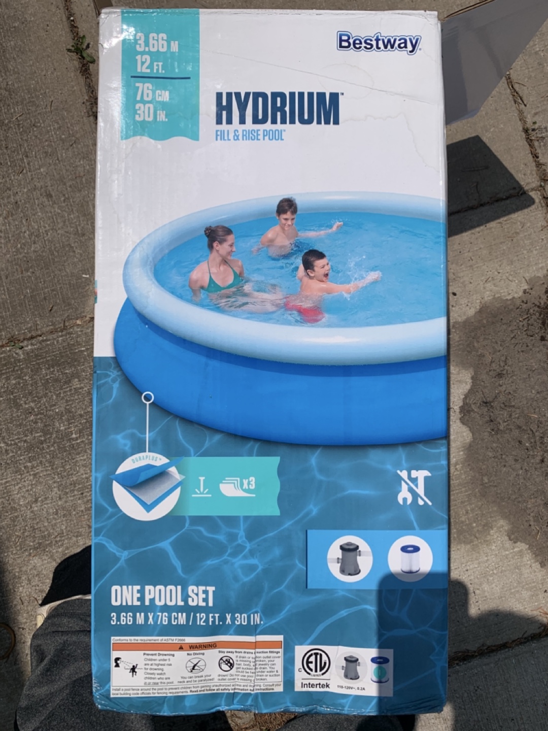 12’ pool