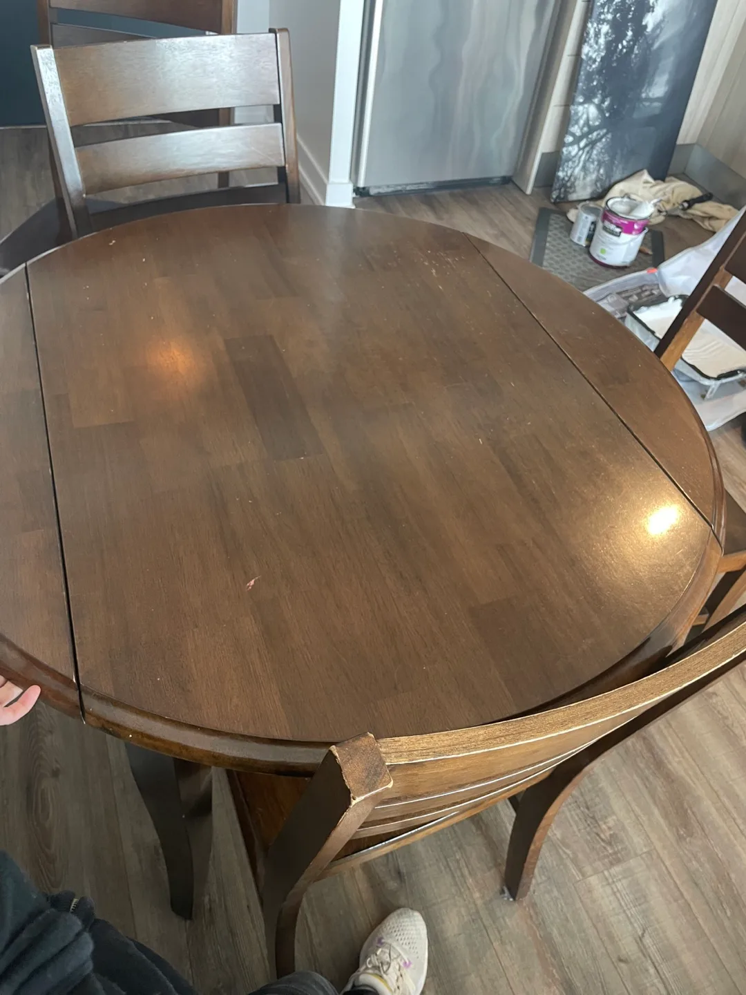 Round Wood Dining Table with Chairs image indicator(3)