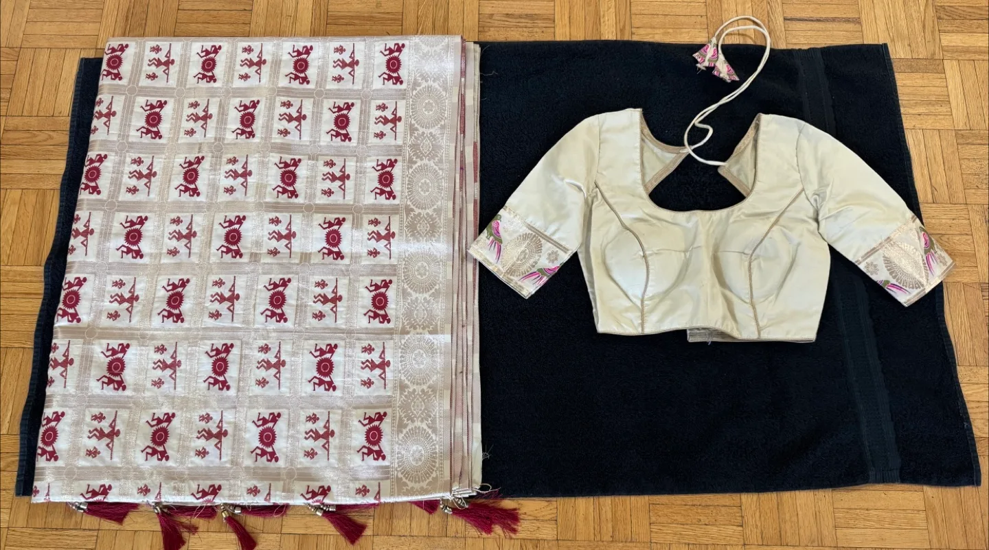 Silk Saree with Blouse New thumbnail