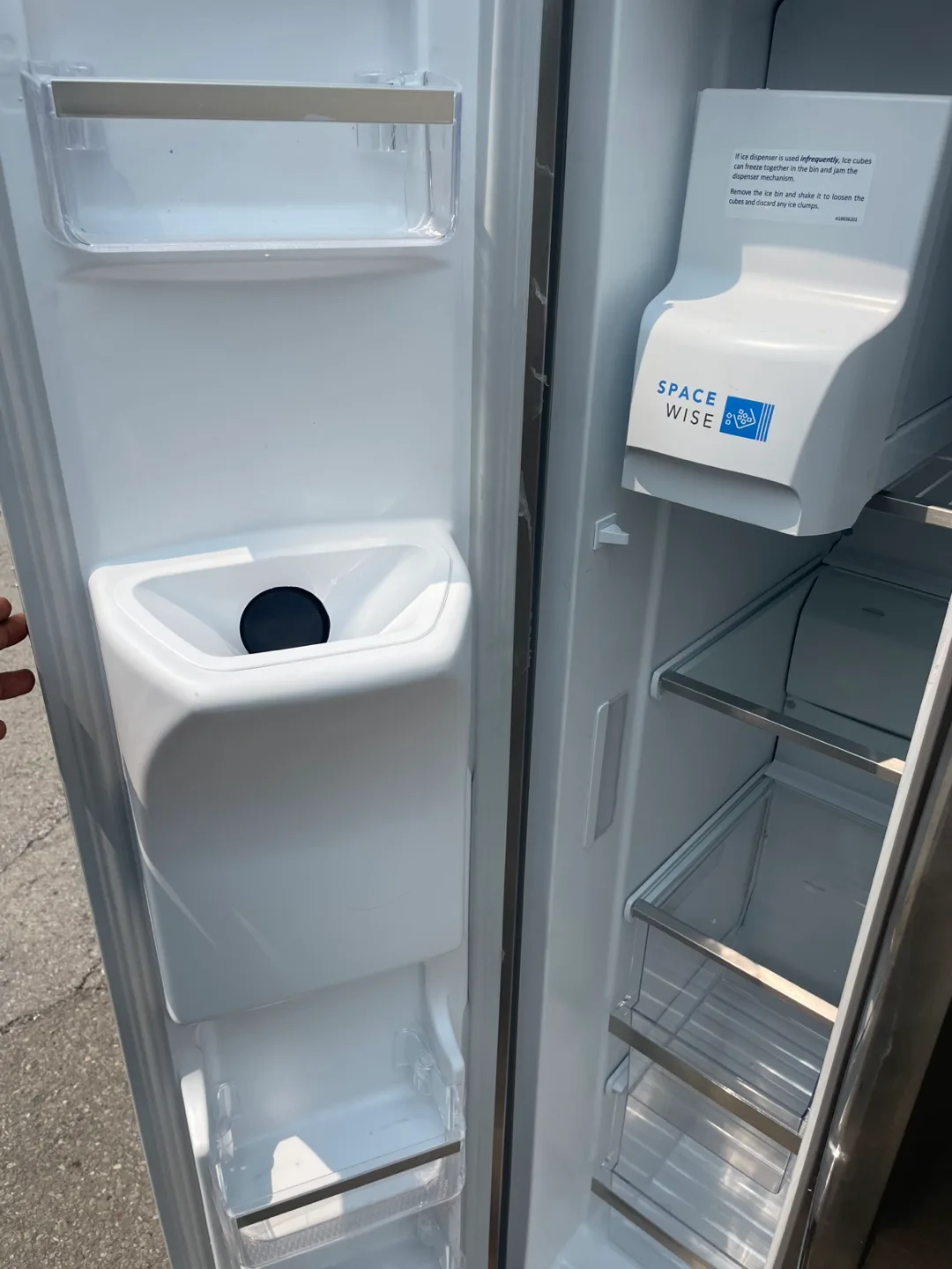 Stainless Steel Side-by-Side Refrigerator image indicator(3)