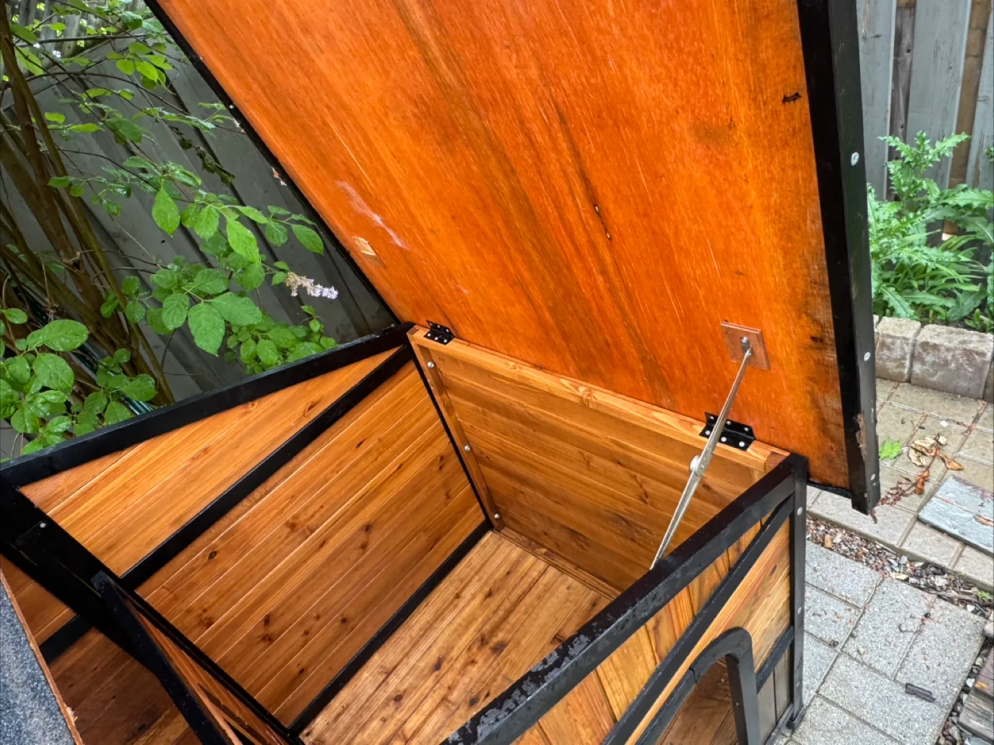 Beautiful Dog House image indicator(3)