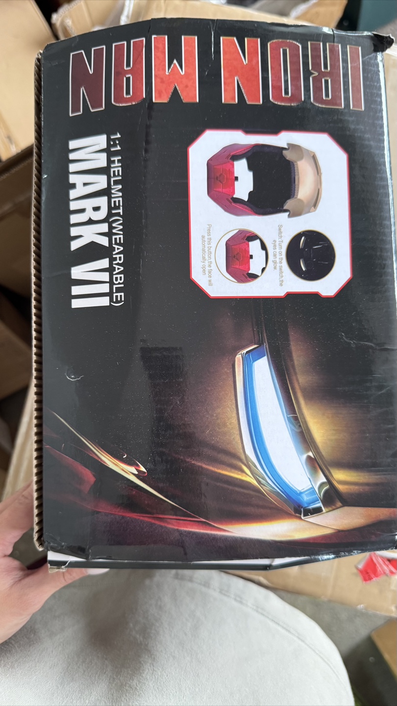 Iron Man Mark VII Helmet - photo 3