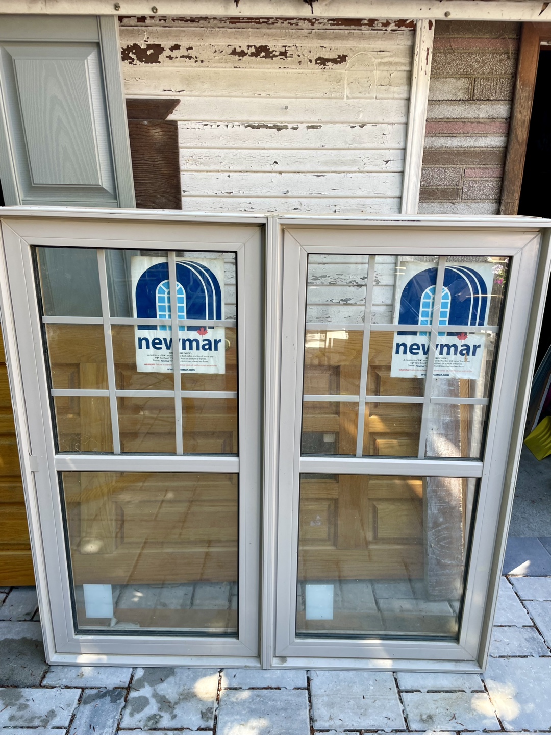 Newmar Window.  48”x48”