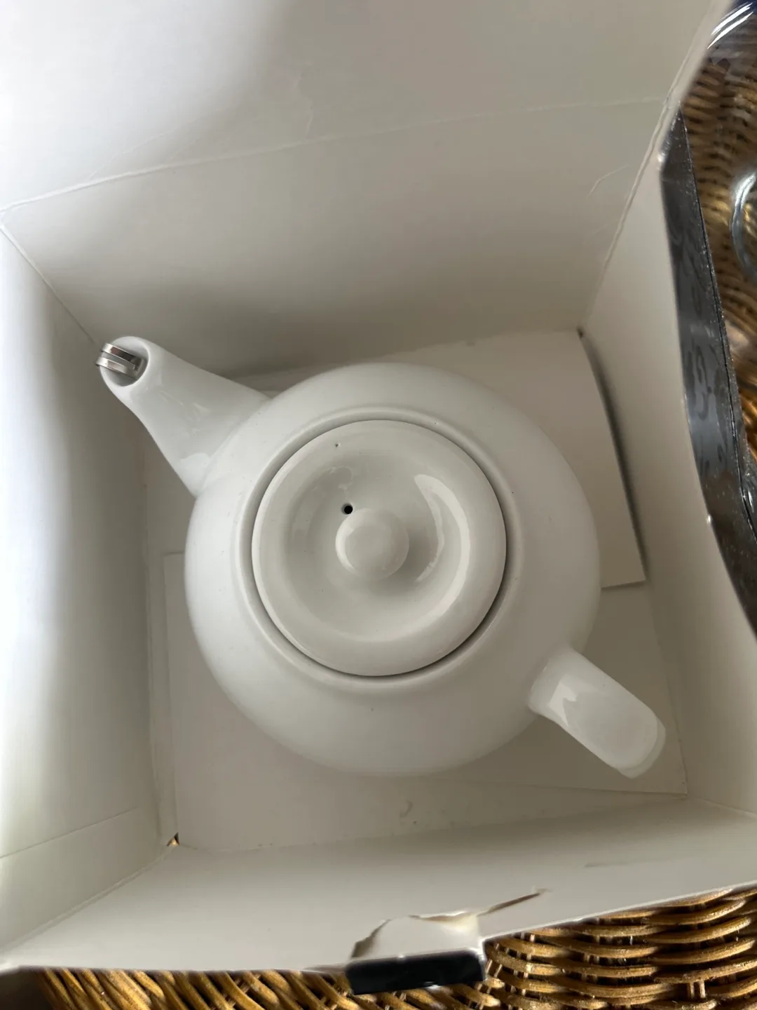 White Ceramic Teapot thumbnail