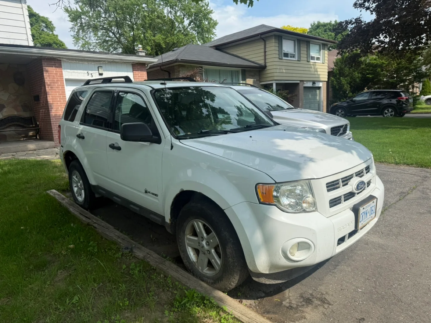 2010 White Ford Escape Hybrid image indicator(3)