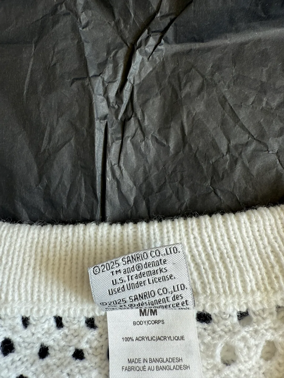 HELLO KITTY Knit Sweater 🆕 (Medium) 🎁 image indicator(7)