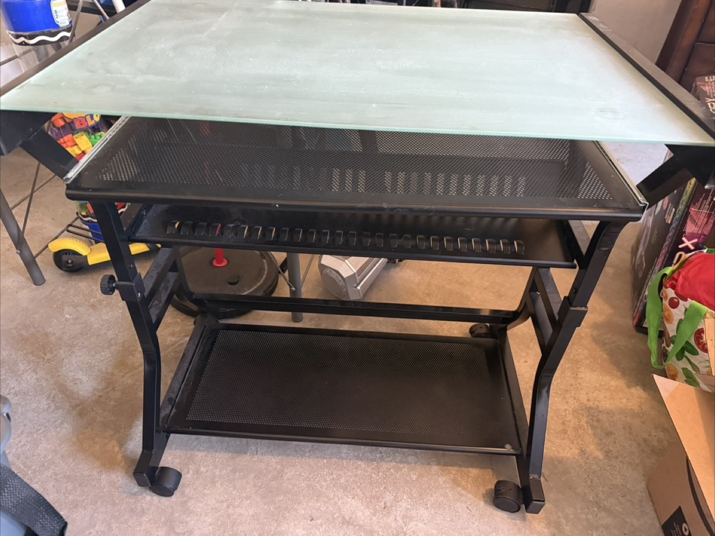 Rolling Drafting Table - photo 2