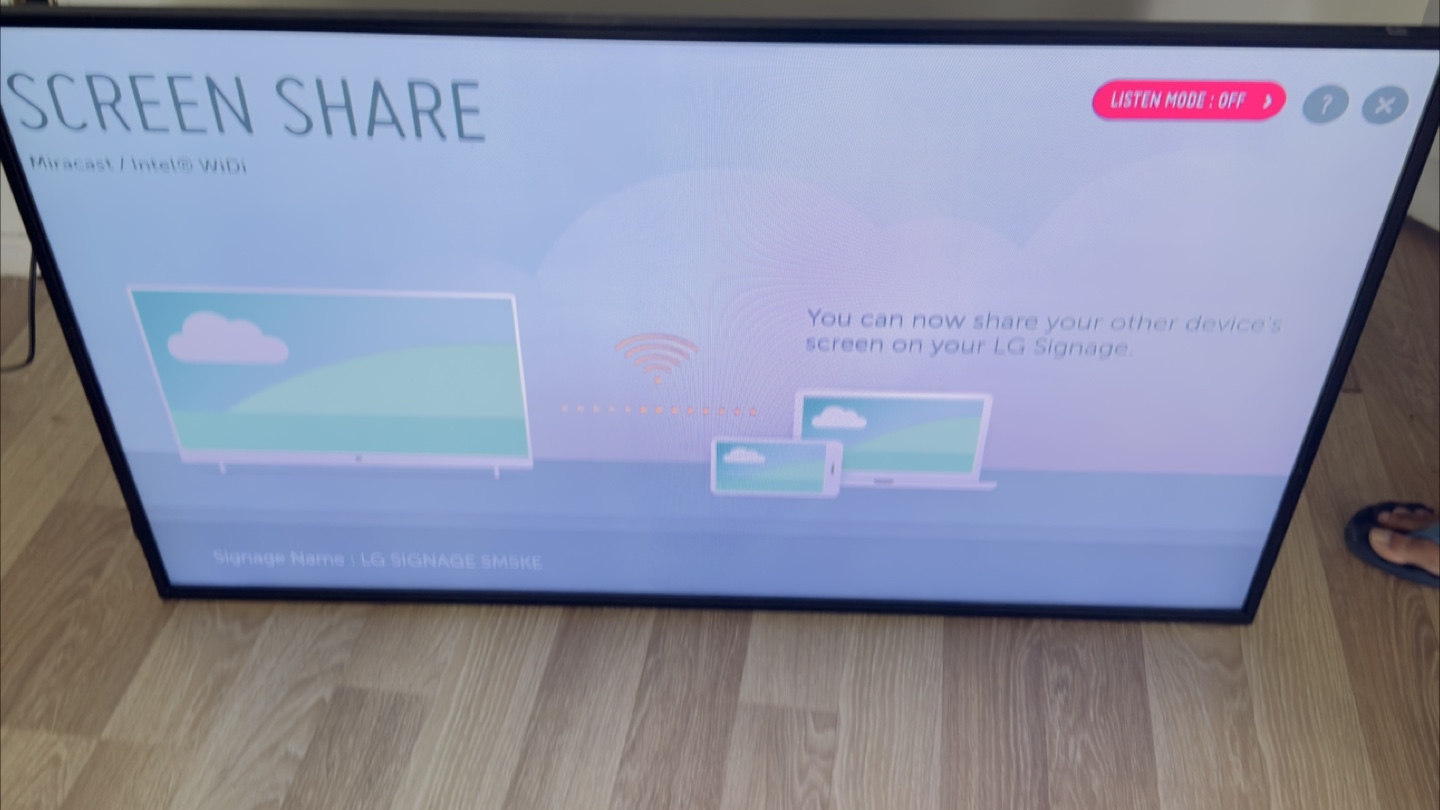 Slim LG 49SM5KE-B Digital Signage Screen - photo 2