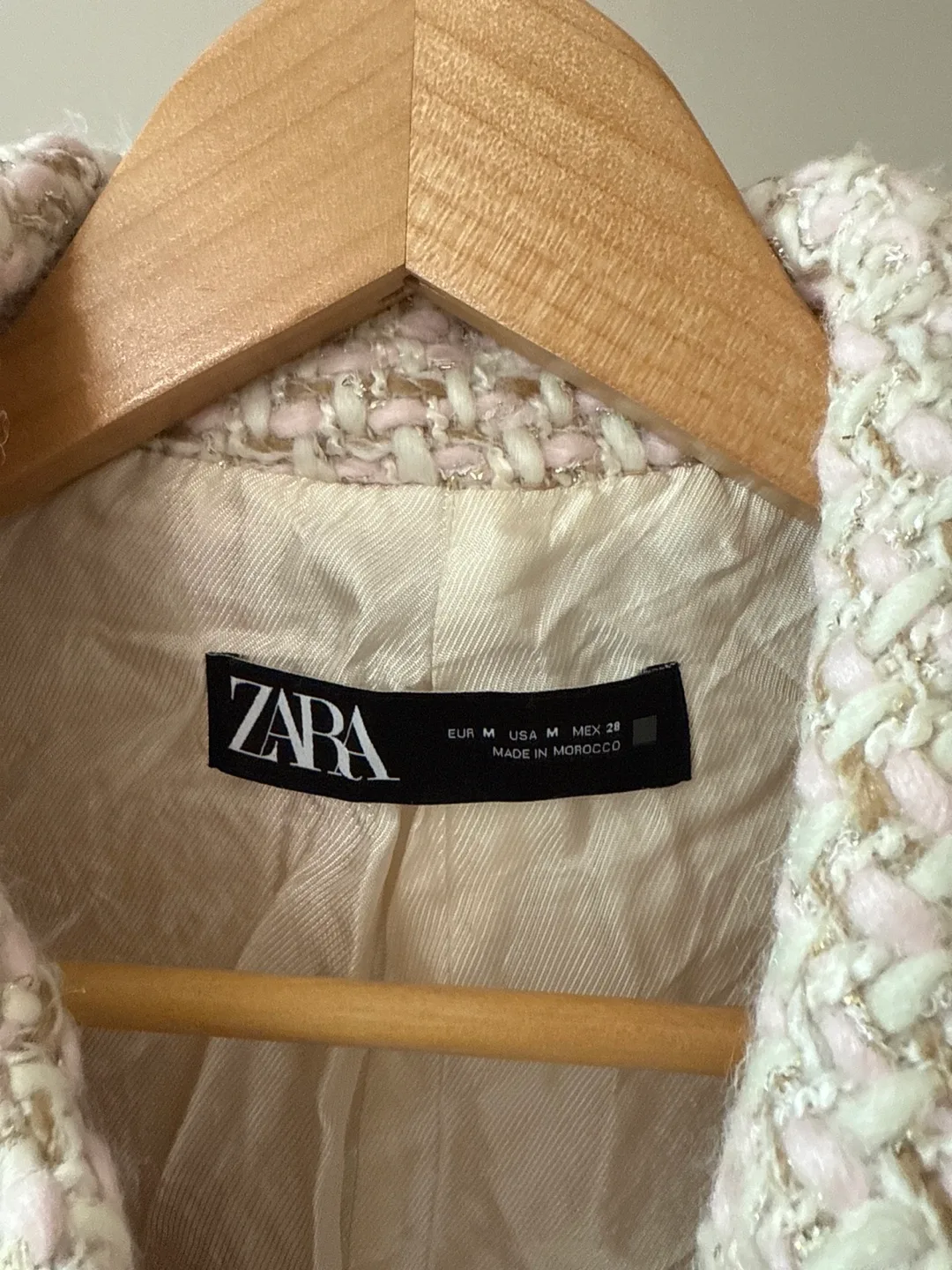 Zara Tweed Jacket size M image indicator(3)