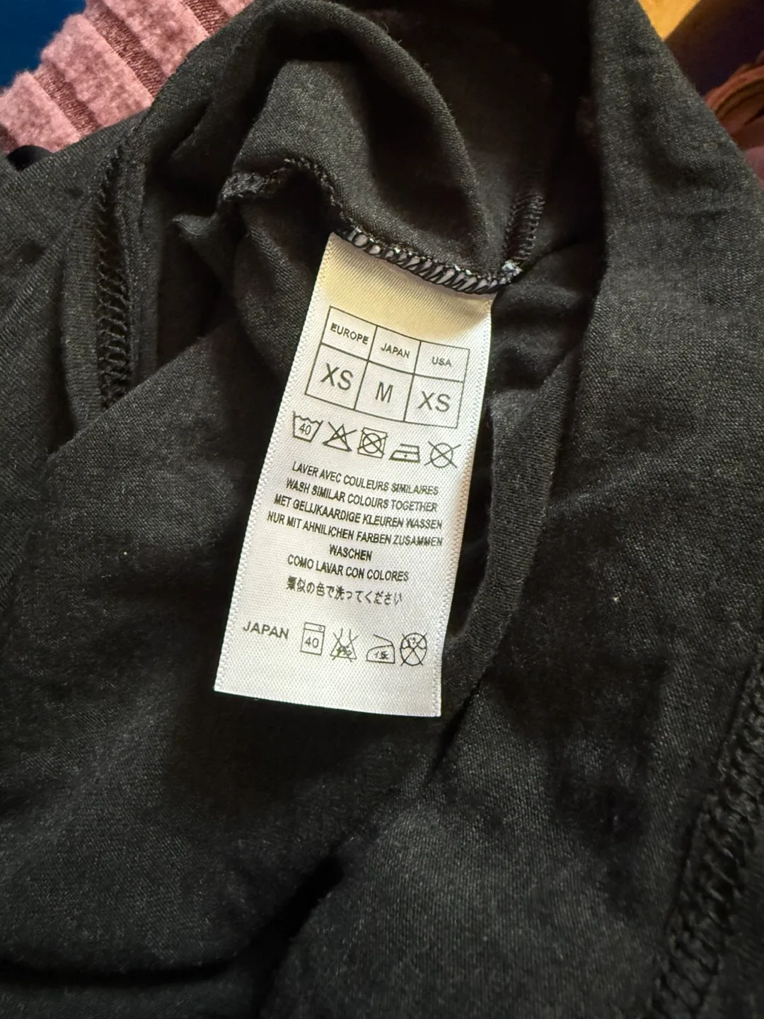 M10.  Lot of assorted women clothing image indicator(5)