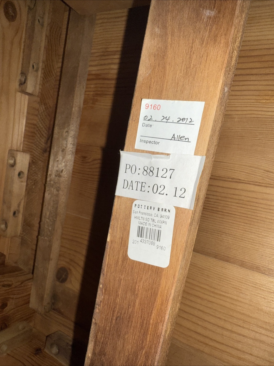 Pottery Barn ‘Hamilton’ Side Table - photo 4