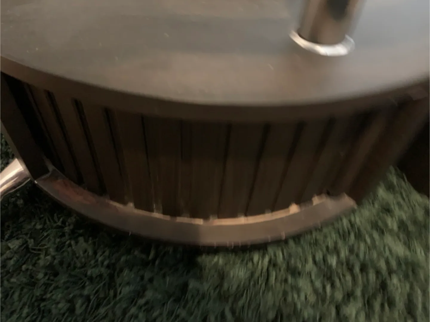 Modern coffee table with 2 seats image indicator(9)