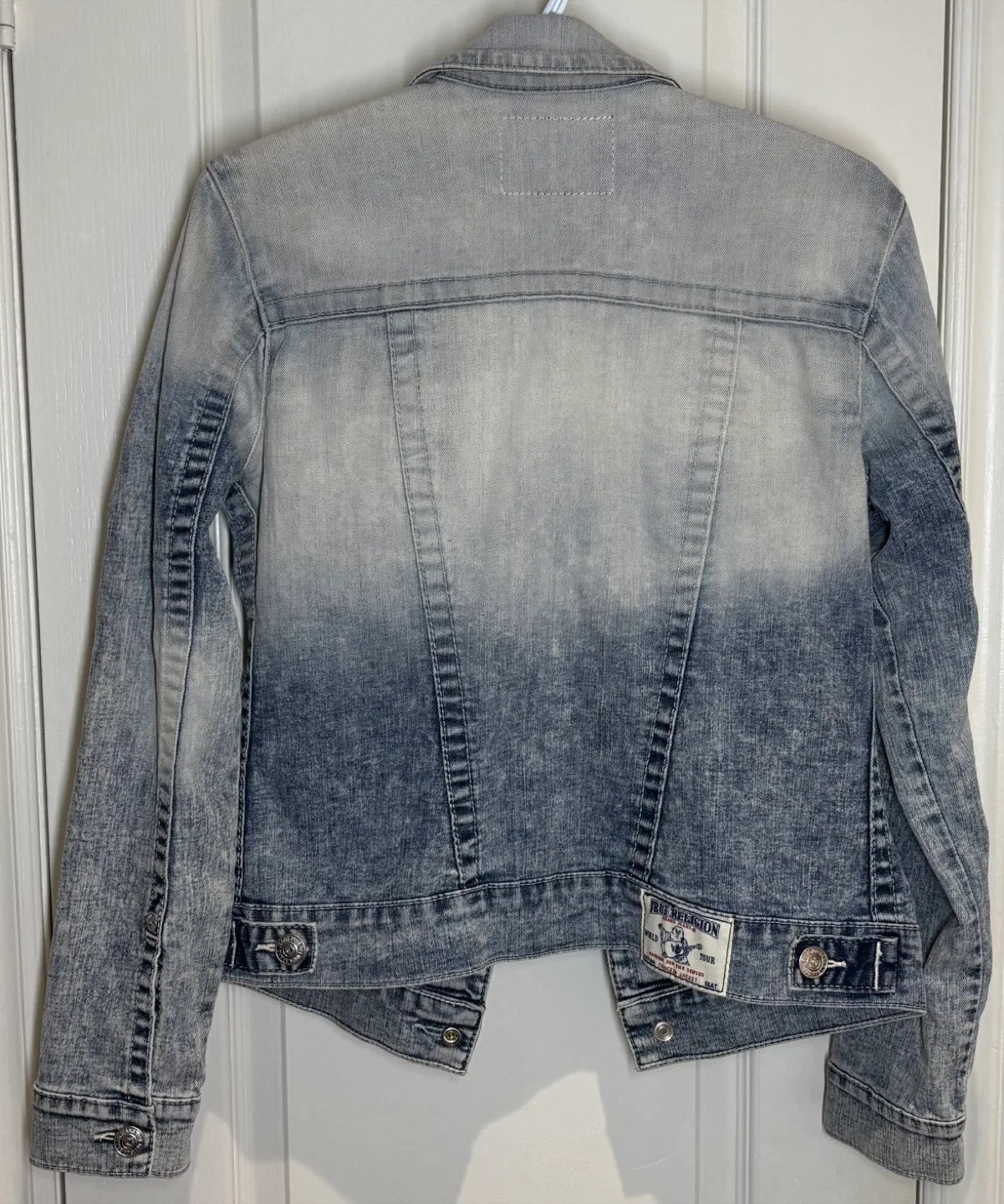 True Religion Women's Trucker Denim Jean Jacket Indigo Size L image indicator(3)