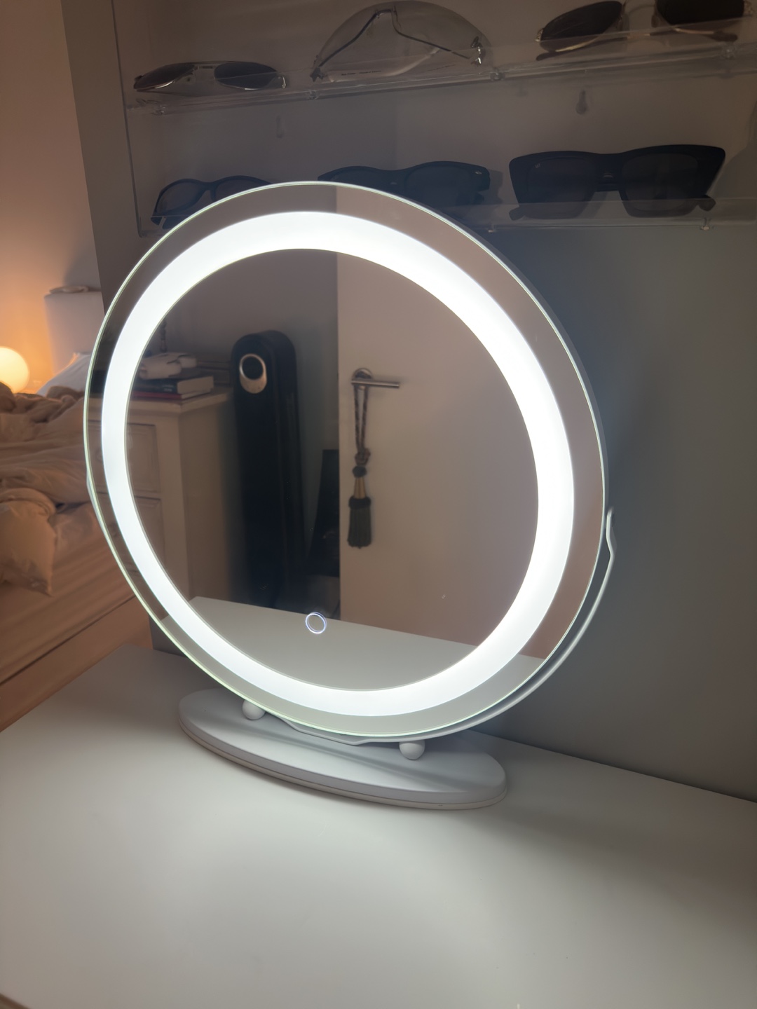 Lighted Vanity Mirror - photo 2