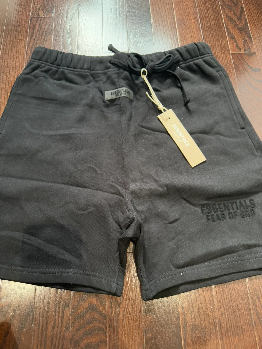 Essentials Fear of God Shorts black thumbnail