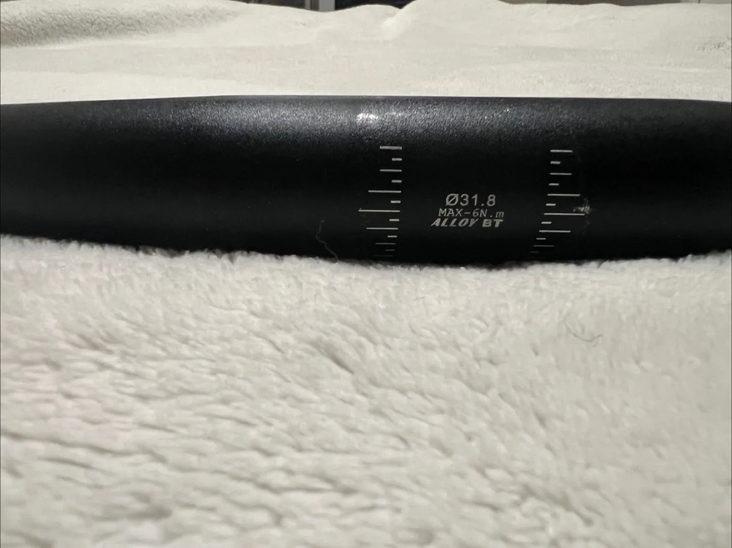 Black Alloy Bicycle Handlebar image indicator(2)