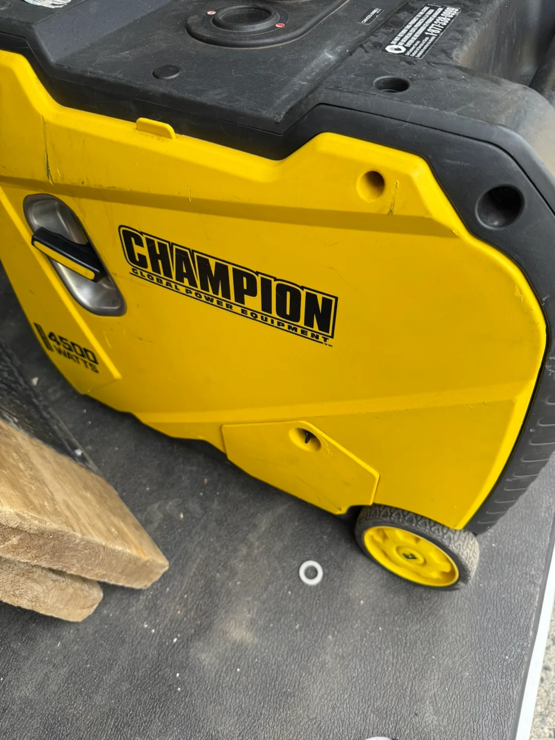 Champion 4500 Watt Inverter Generator thumbnail