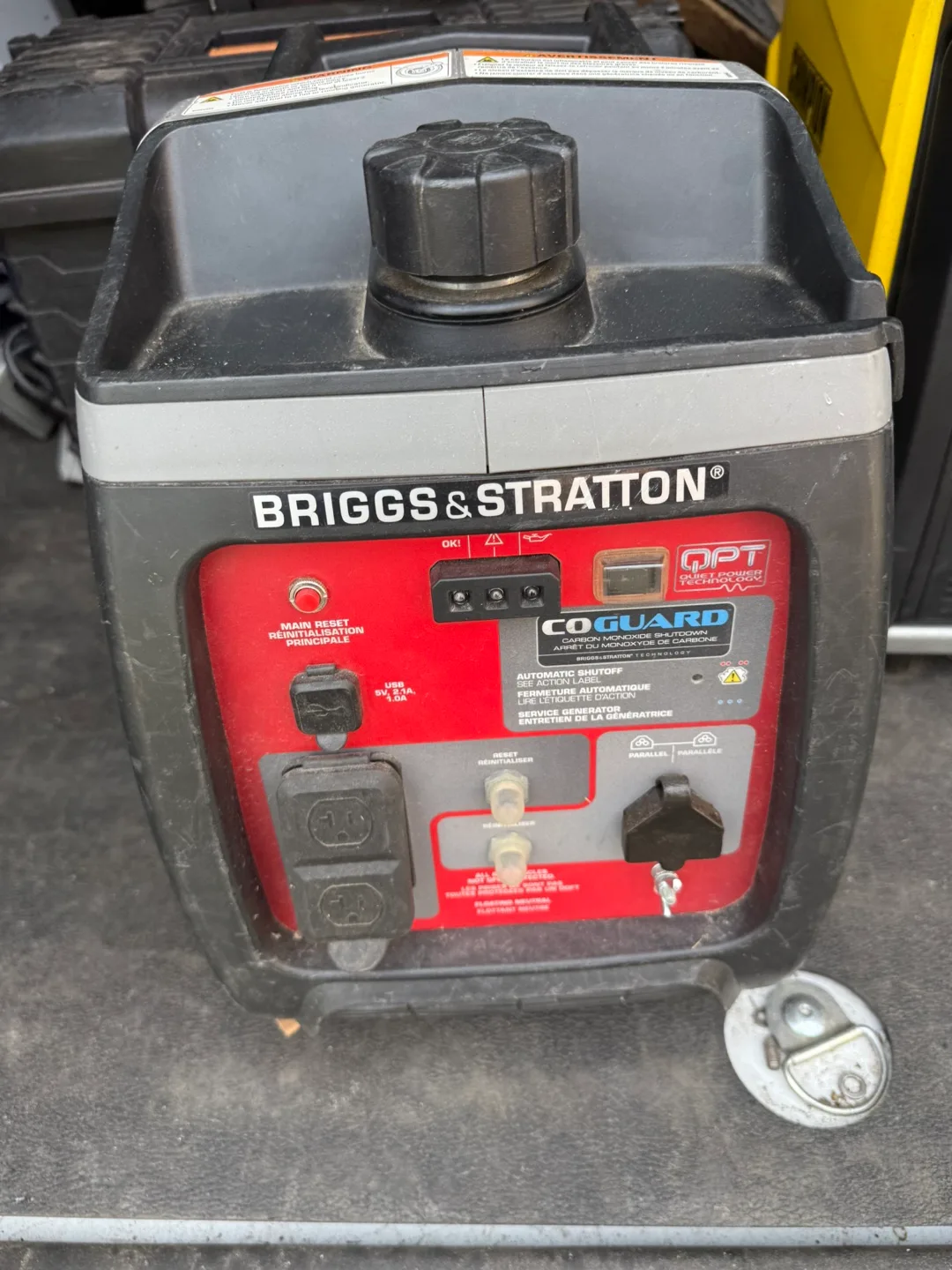 Briggs & Stratton P2400 Inverter Generator thumbnail