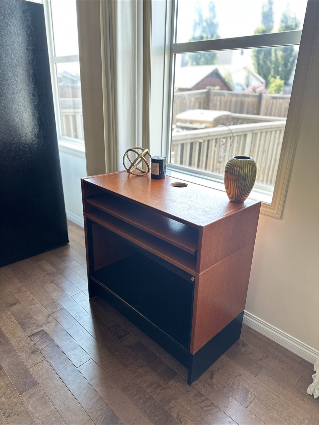 Wood Computer Desk - photo 3