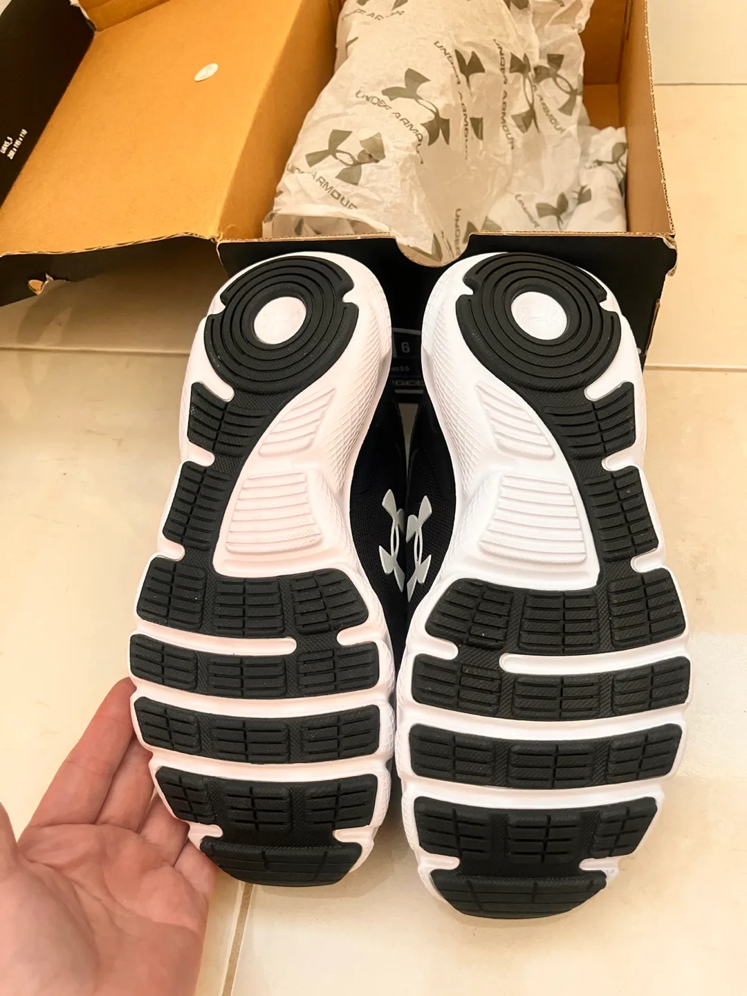 Under Armour Women's Charged Assert 9 D Black Sneakers - Size 6 image indicator(3)