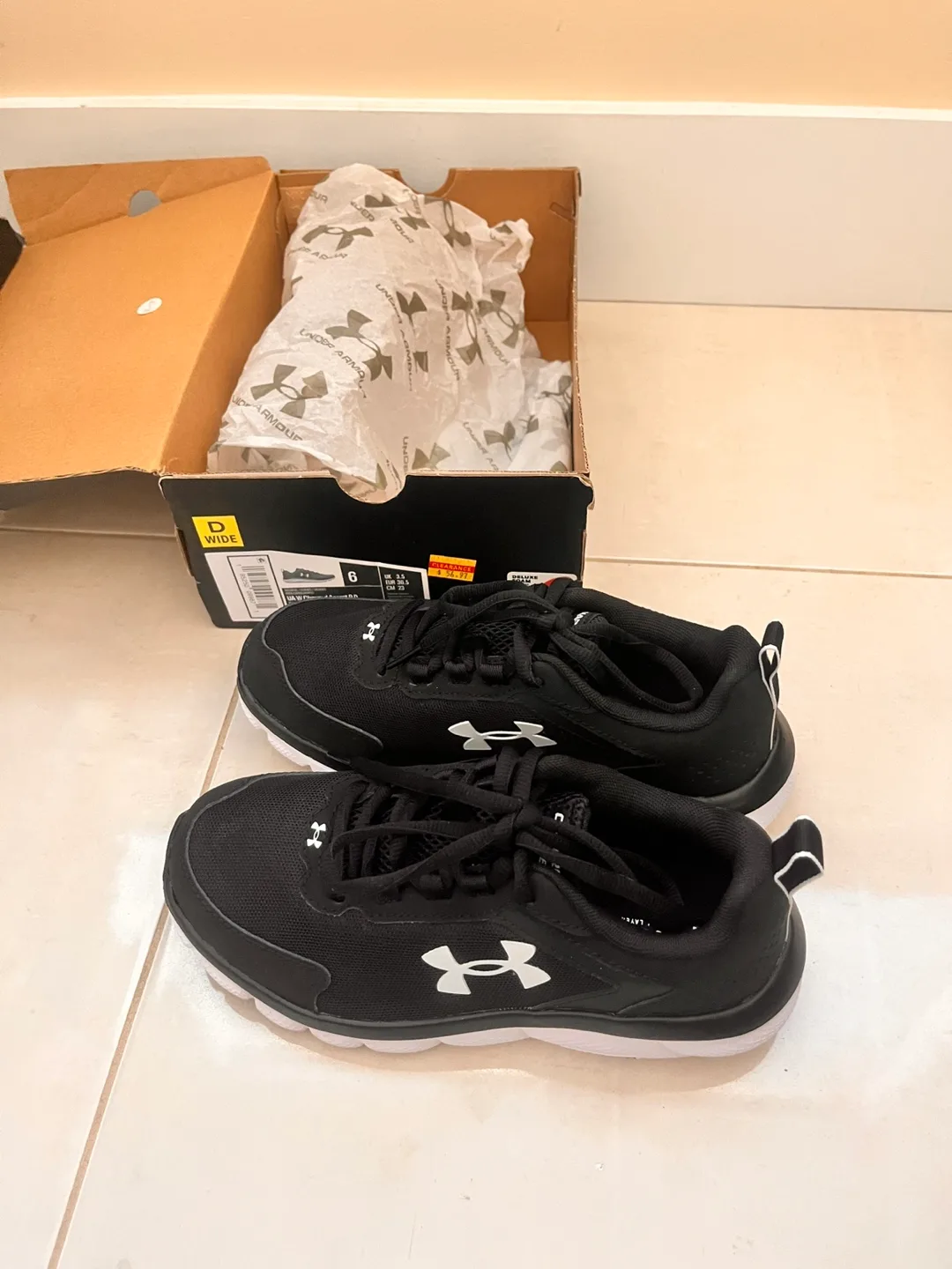 Under Armour Women's Charged Assert 9 D Black Sneakers - Size 6 thumbnail