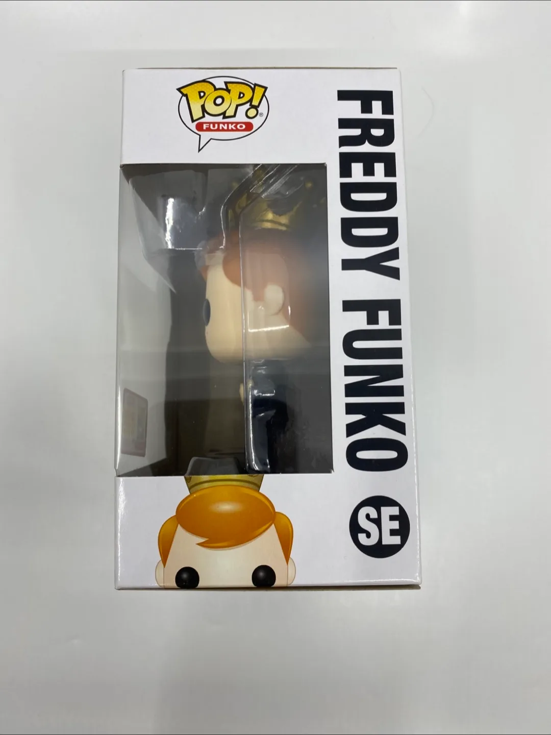 Funko Pop SE Freddy Funko Danny Zuko Leather Jacket image indicator(3)
