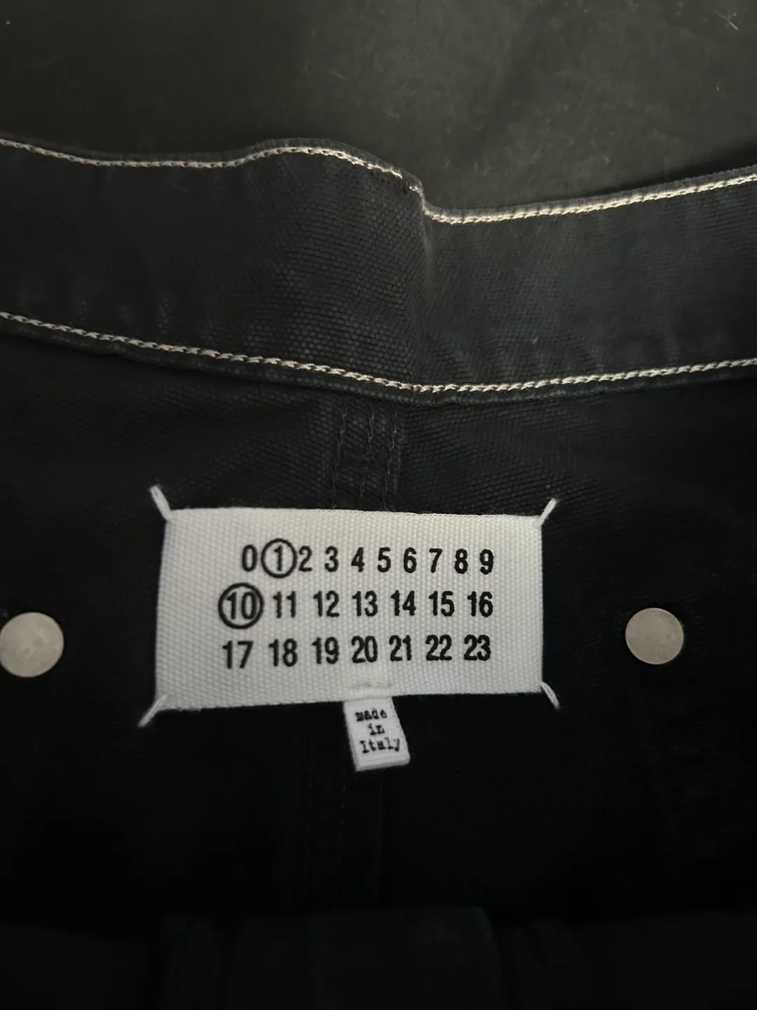 Maison Margiela grey shorts image indicator(4)