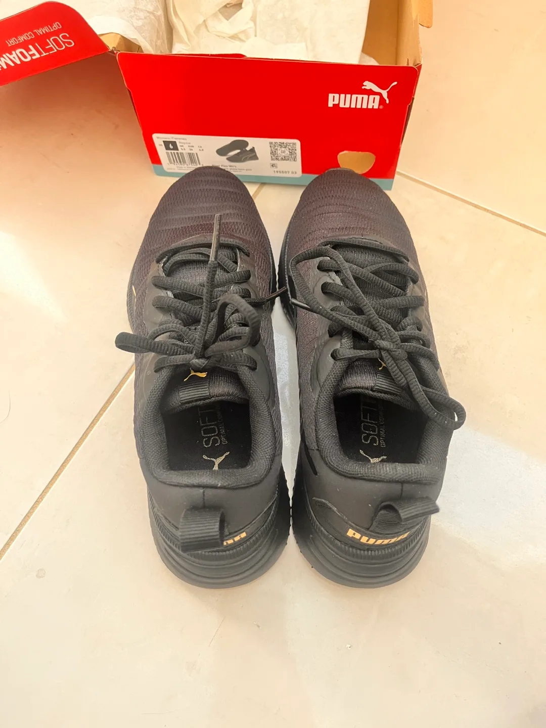 BNIB Puma Flyer Flex Wn's Sneakers - Size 6 image indicator(2)