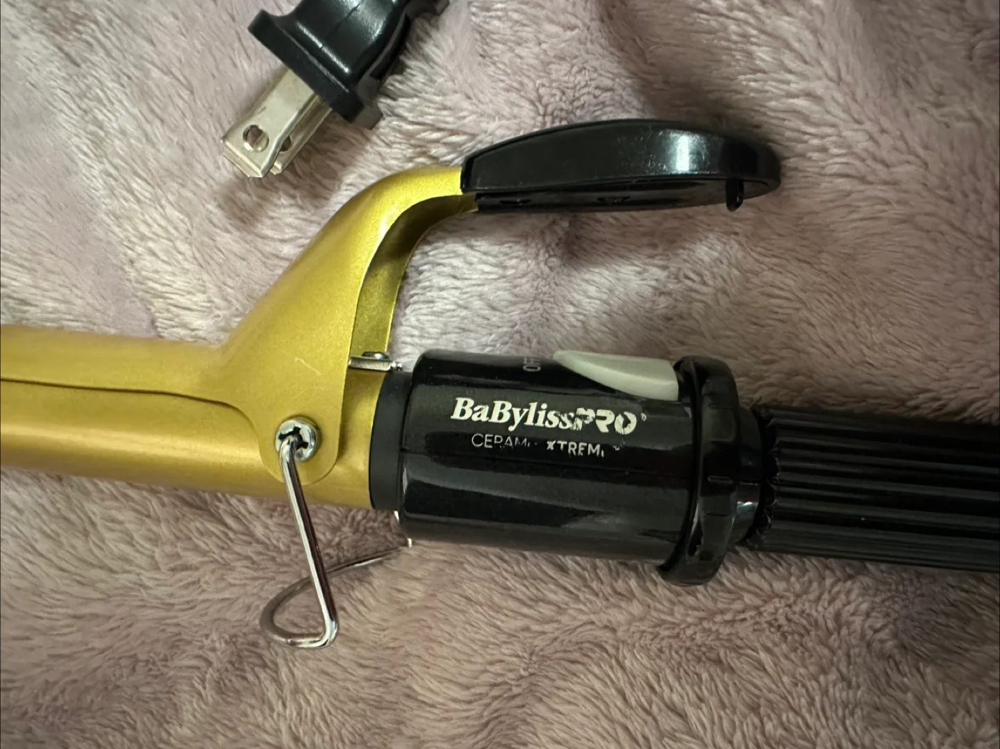 BaBylissPRO Hair curling iron (serious inquiries only) image indicator(2)