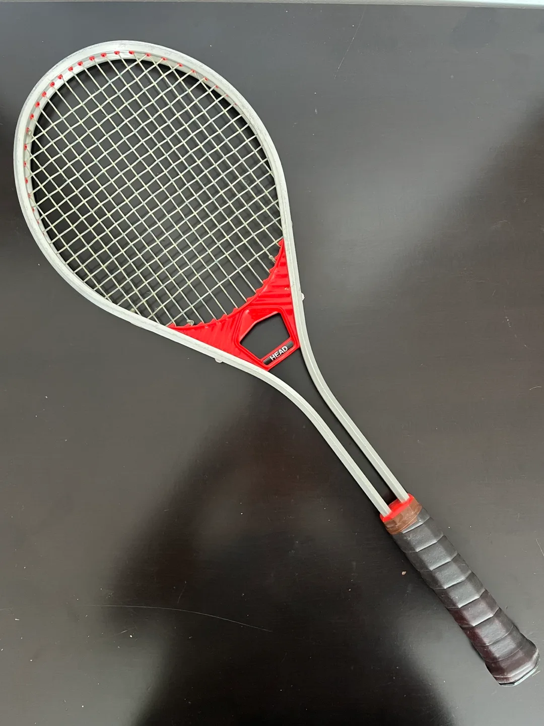 Head Tennis Racquet image indicator(2)