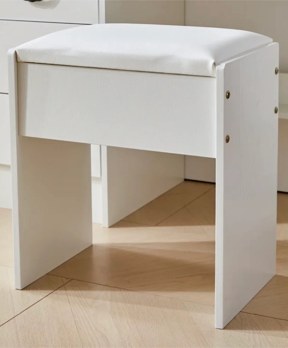 White Vanity Stool image indicator(2)