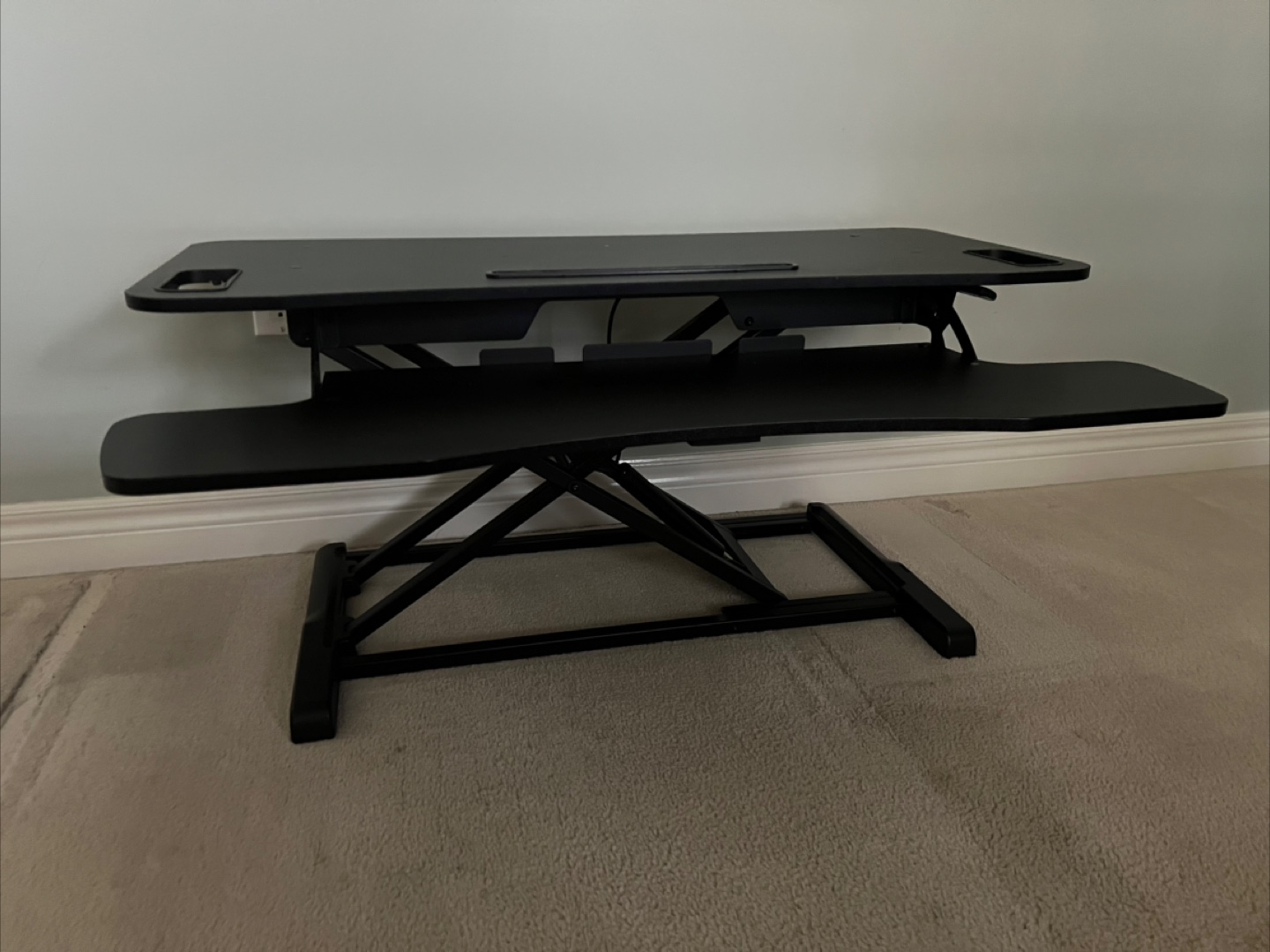Amer EZRiser36 Standing Desk Converter - photo 2