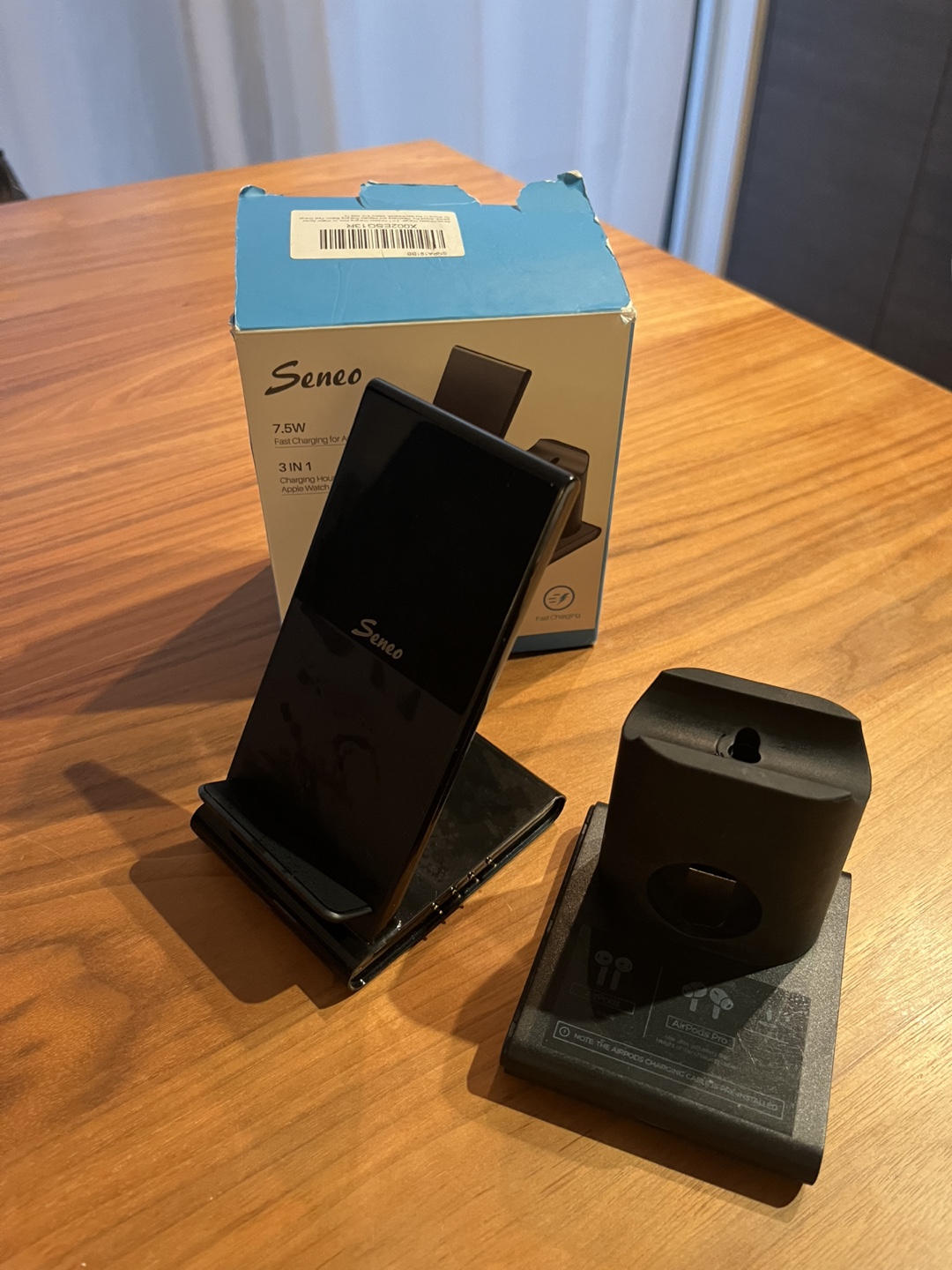 Seneco 3-in-1 Wireless Charging Stand - photo 2