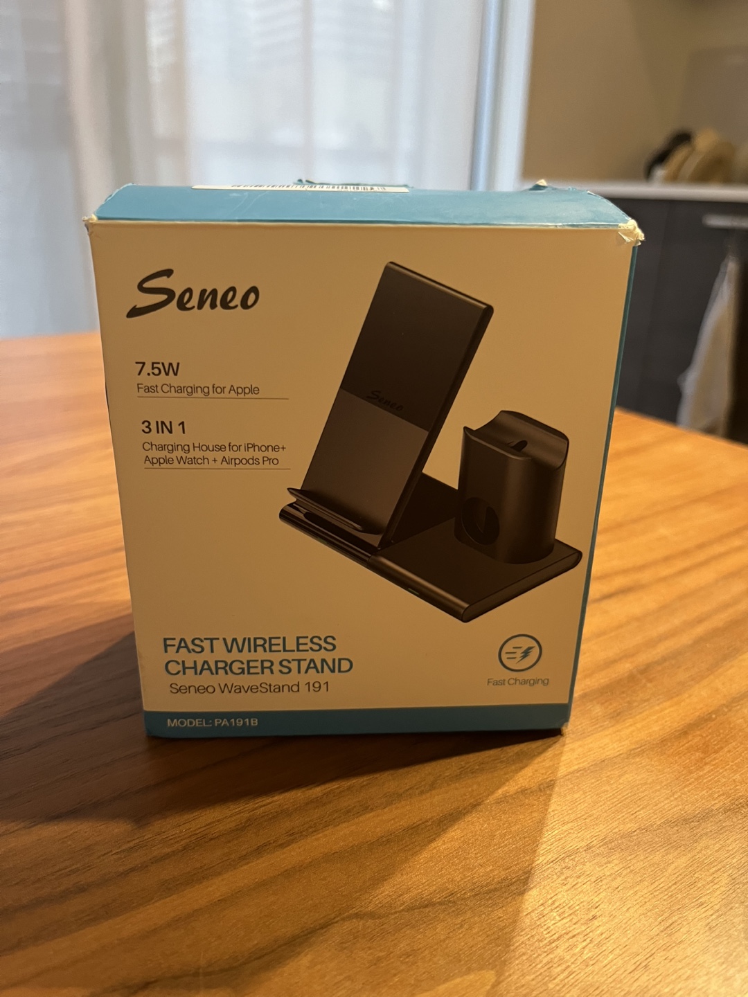 Seneco 3-in-1 Wireless Charging Stand