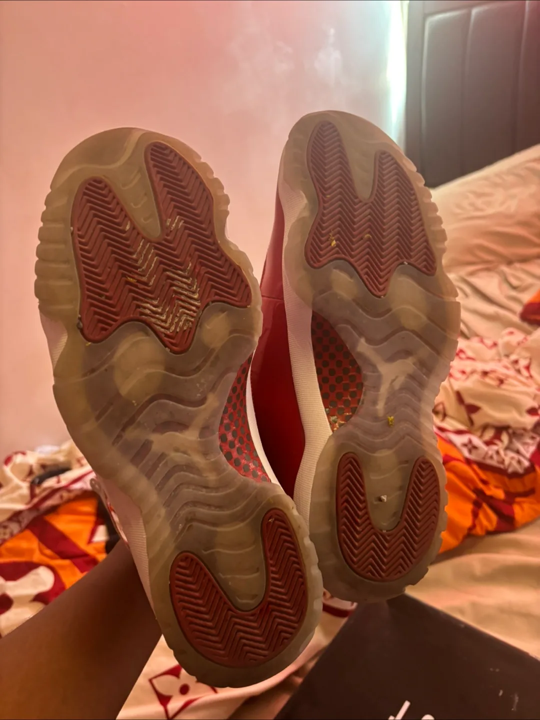 Jordan 11 Retro Cherries (REAL) image indicator(6)