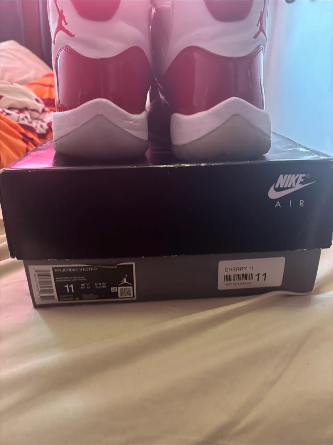 Jordan 11 Retro Cherries (REAL) image indicator(8)