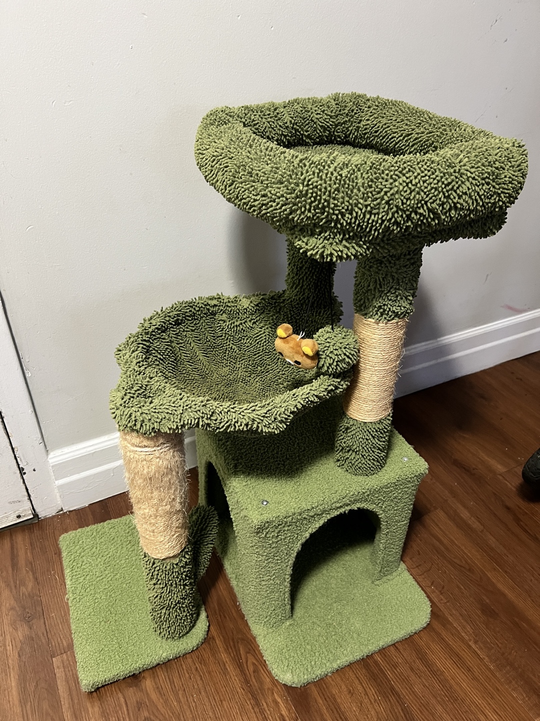 Cat tree