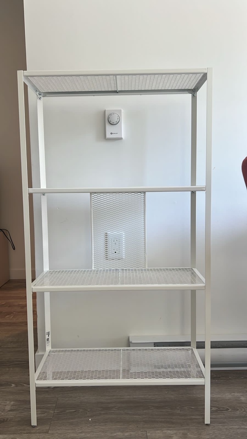 White metal bookshelf - photo 3