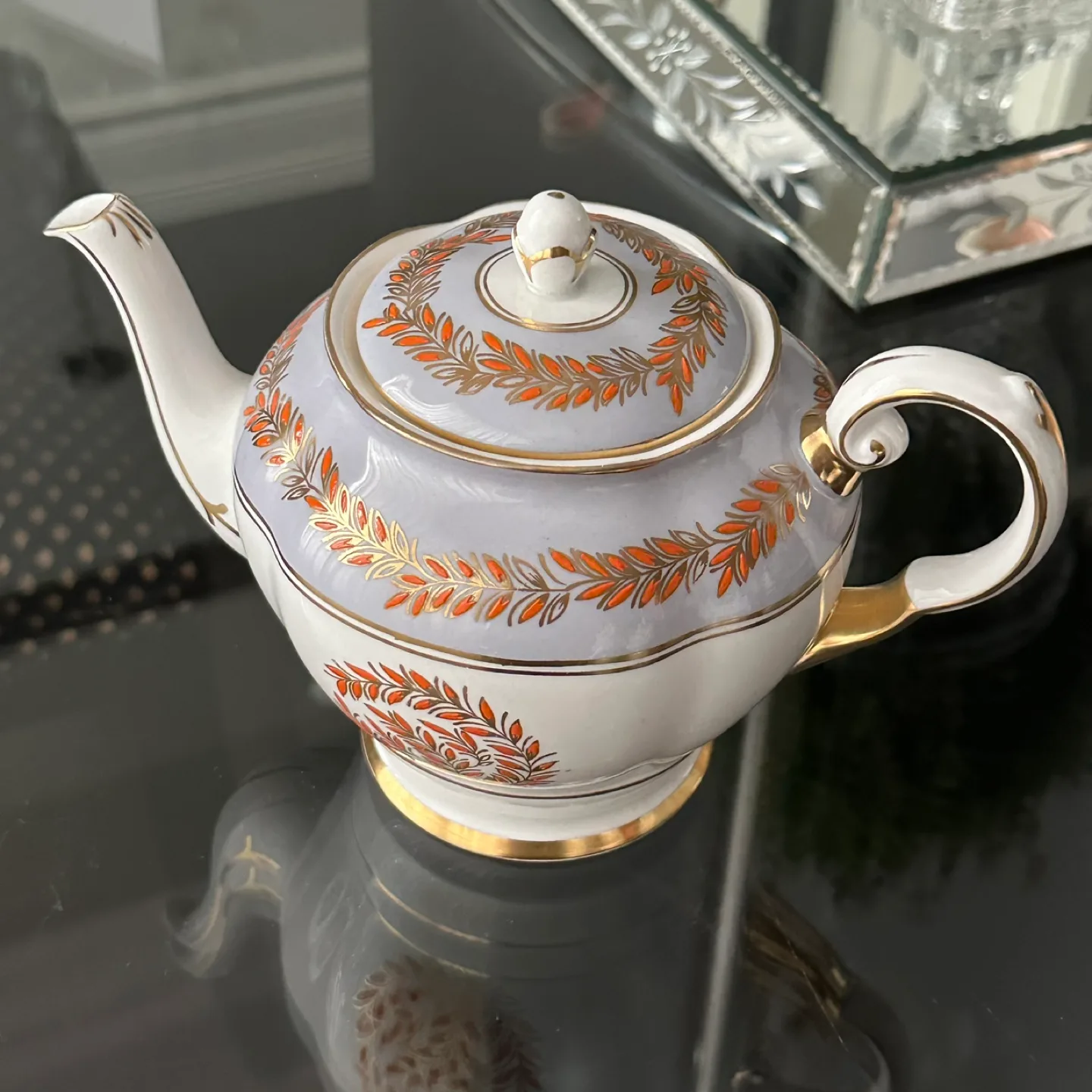 Rare Tuscan mauve teapot thumbnail