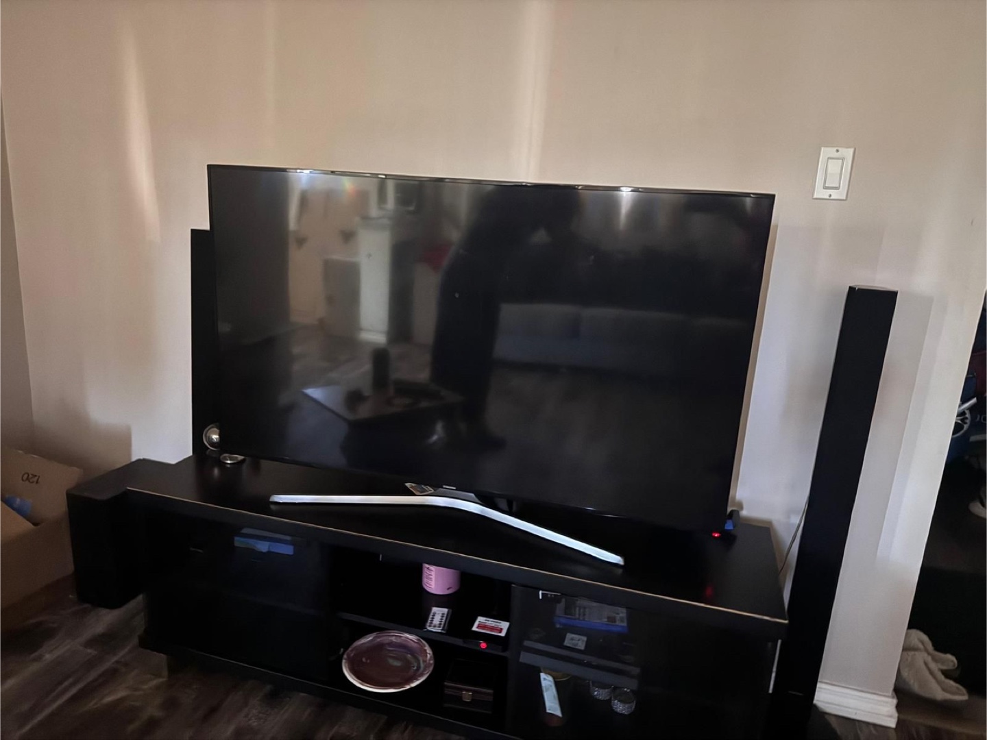 Large Smart TV and Sound System - photo 3