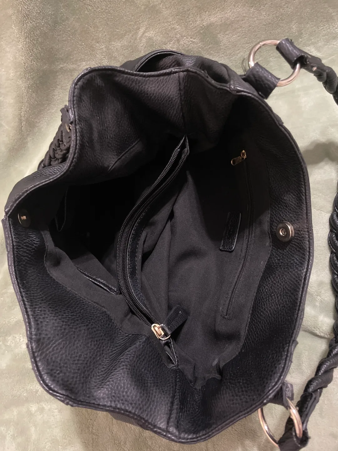 Black Braided Handle Handbag image indicator(3)