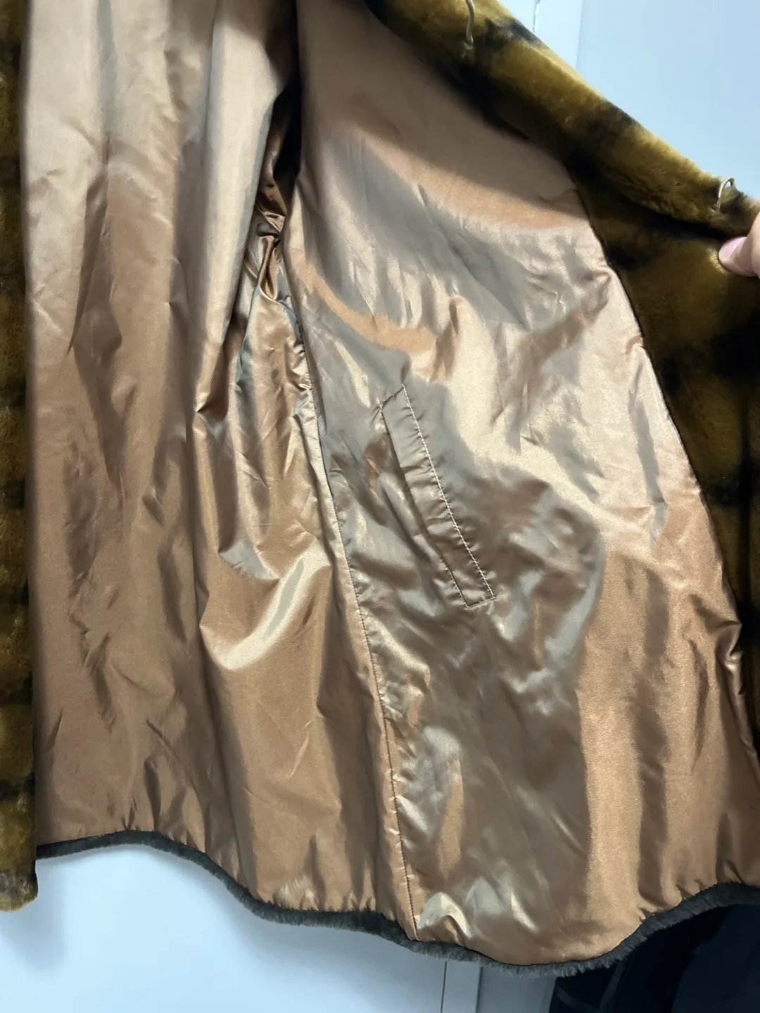 Brown faux Fur Coat with Hood image indicator(2)