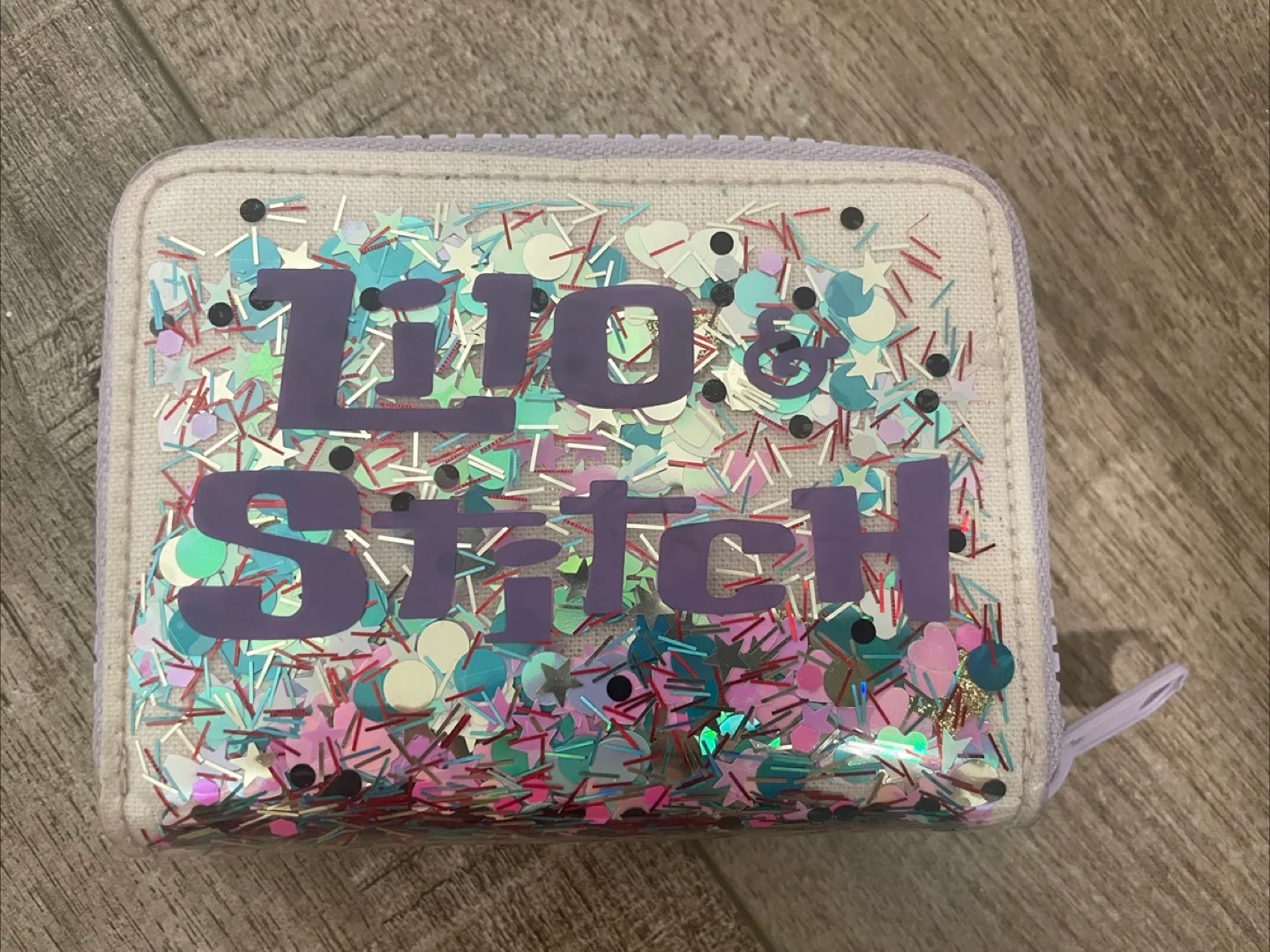 Lilo & Stitch Wallet image indicator(2)