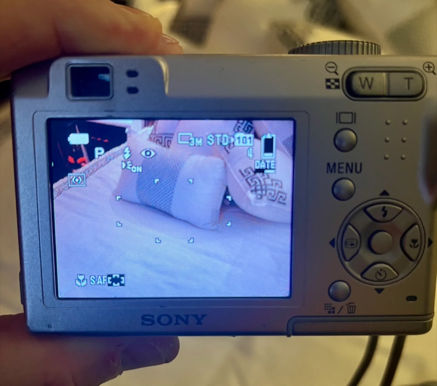 Sony Cyber-shot 📸 Digital Camera with Accessories image indicator(6)