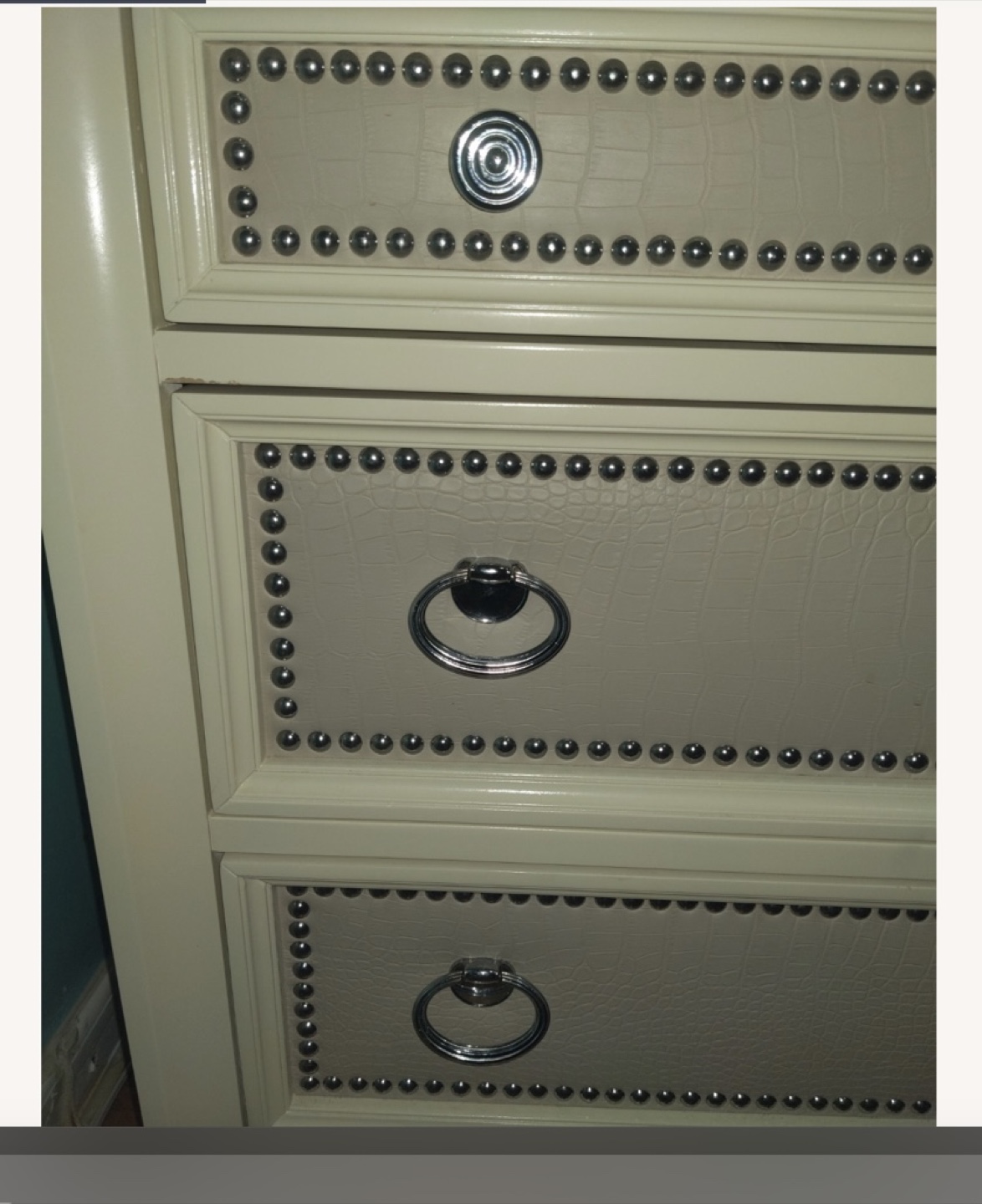 Bedroom Chest of Drawers and Night Stand - photo 3