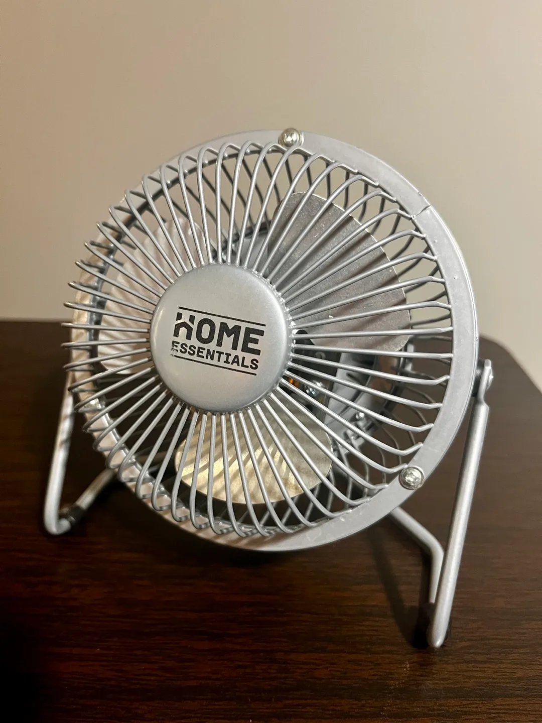Home Essentials Mini Fan 🪭 image indicator(5)