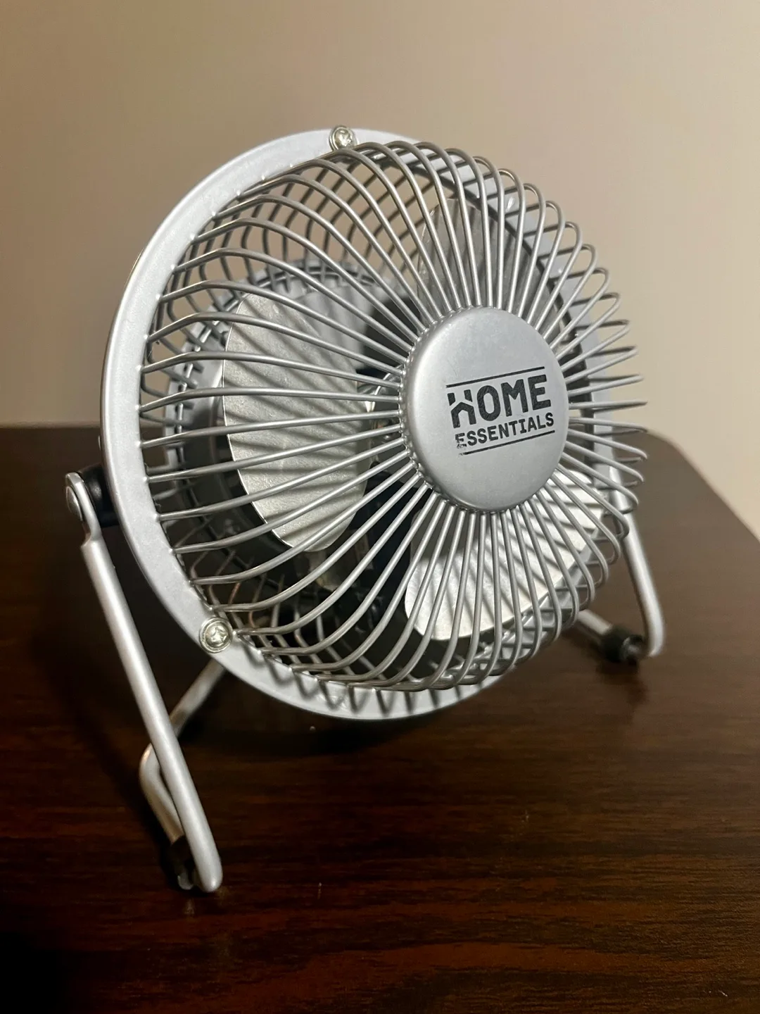 Home Essentials Mini Fan 🪭 image indicator(2)