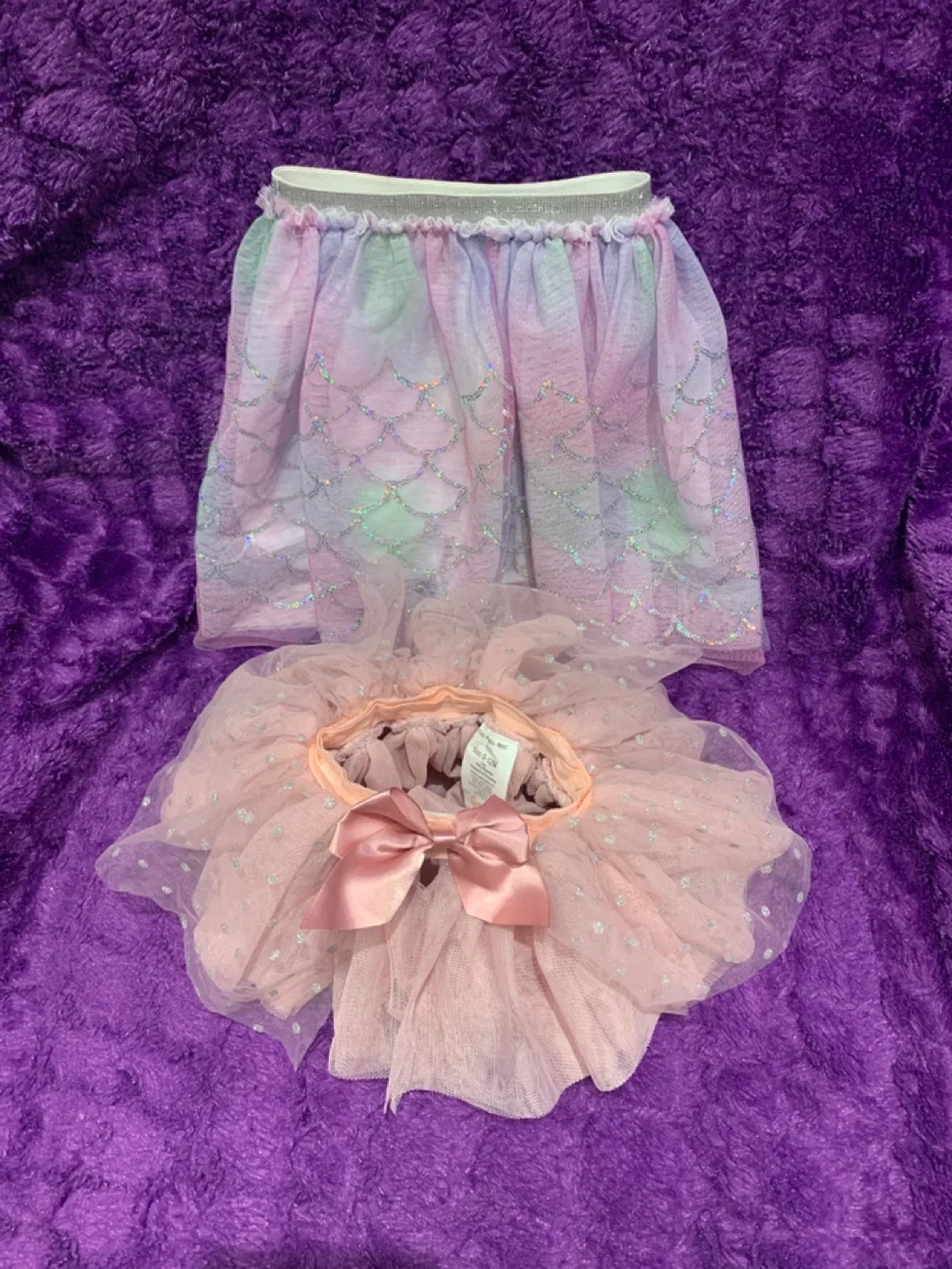 Two beautiful tulle skirts for little girls thumbnail